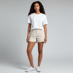 Hidden Los Angeles Beige Dad Jean Shorts